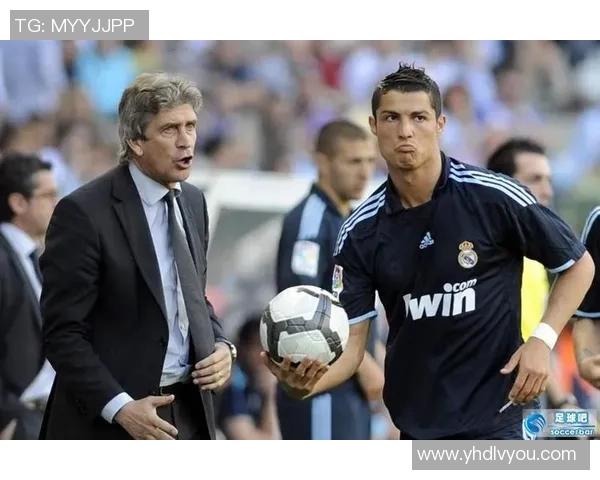 足球明星的色彩速写艺术展现与球场激情的完美结合